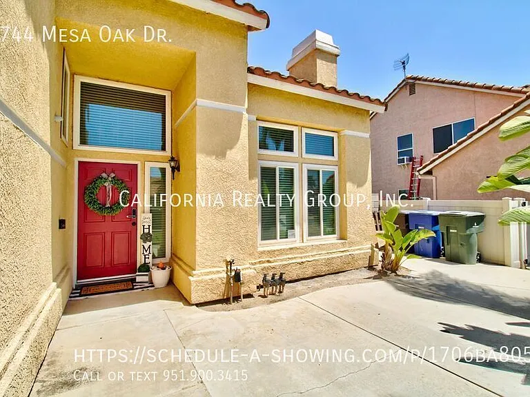8744 Mesa Oak Dr — Photo 4