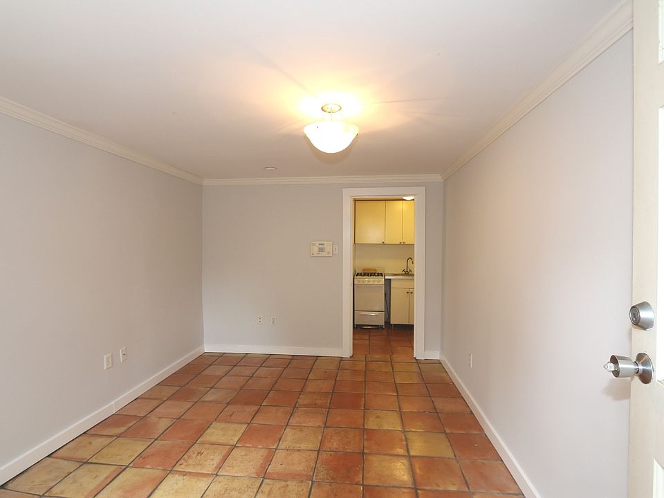 1st image of 3125 King St #B