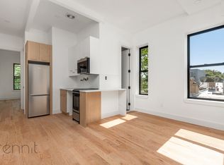 808 Putnam Ave #3R, Brooklyn, NY 11221