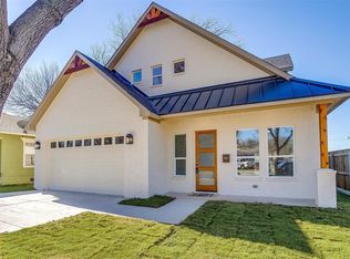 2902 8th Ave, Fort Worth, TX 76110