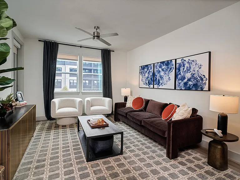 Carrington at Oak Hill — Photo 17