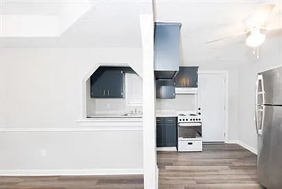 824 Winston Rd — Photo 5