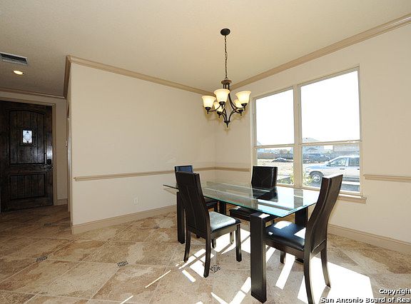 5th image of 349 Derby Dr