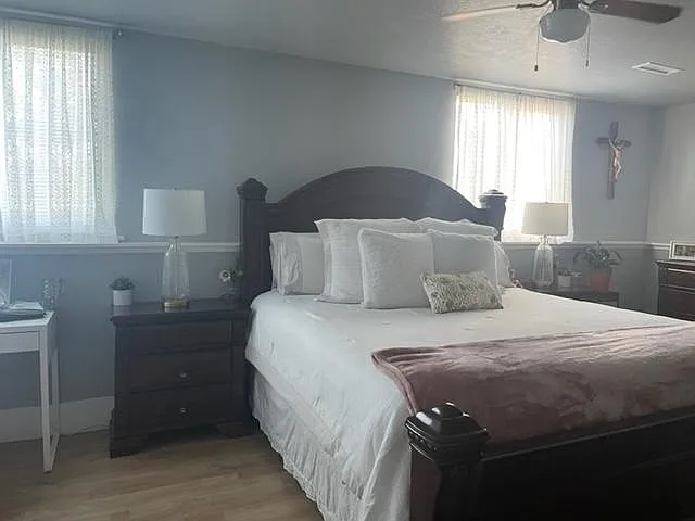 2 bed, 1100 sqft, $1,400 — Photo 4