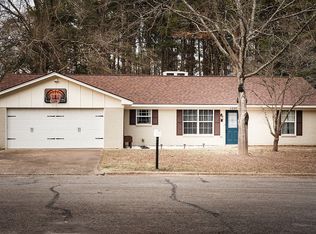 1337 Shelton Dr, Nacogdoches, TX 75965