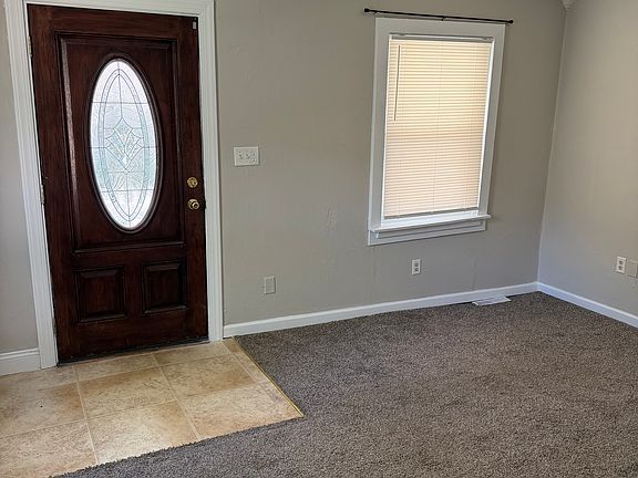 2nd image of 418A 1st St