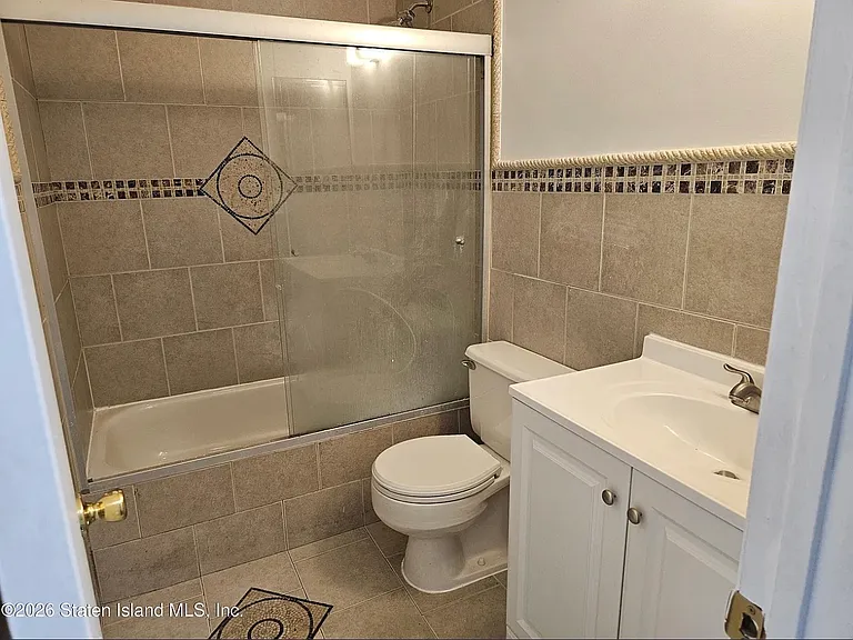 50 Belair Rd — Photo 9