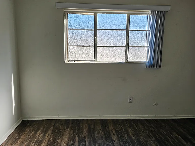 416 Pioneer Dr LLC — Photo 6