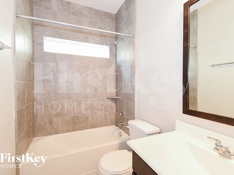 8423 Montego Bay Dr — Photo 14