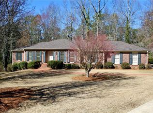 11 Olevia St, Winder, GA 30680