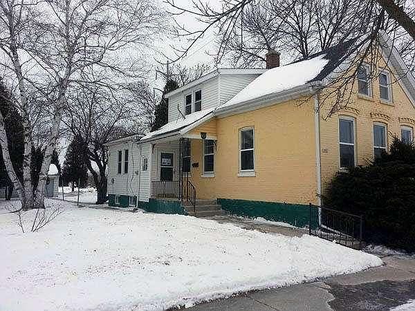 2nd image of 1802 Superior Ave