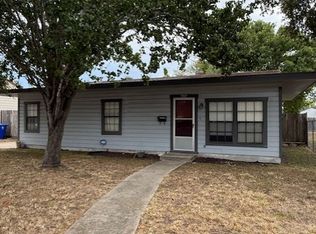 737 Westchester Dr, Corpus Christi, TX 78408