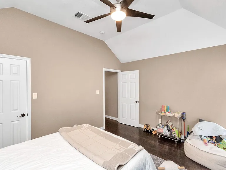 3210 Shadowwalk Dr — Photo 19