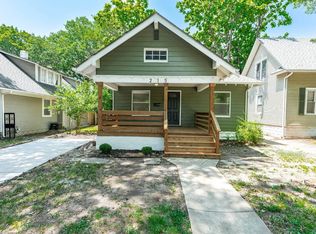 215 N Volutsia Ave, Wichita, KS 67214