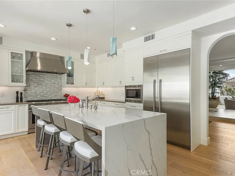 11805 Henley Ln — Photo 3