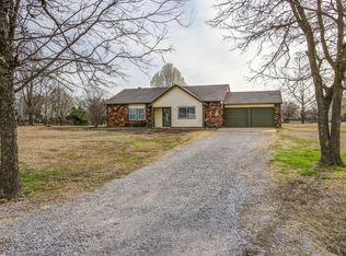 20935 S Braden Ave, Mounds, OK 74047