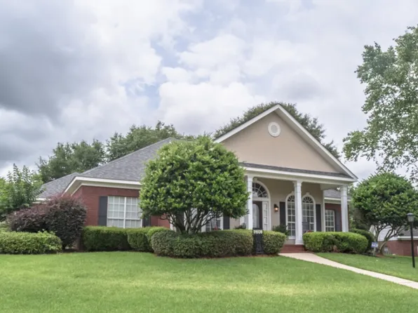 7608 Highland Pl, Mobile, AL 36695