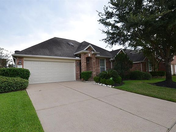 2nd image of 27115 Camden Glen Ln