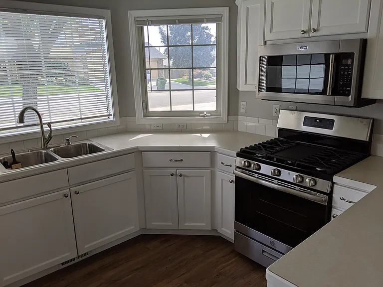 1800 E Cougar Creek Dr — Photo 6