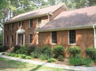 583 Ginger Cake Rd, Fayetteville, GA 30214
