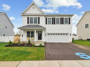 18 Hillcrest Dr, Southington, CT 06489