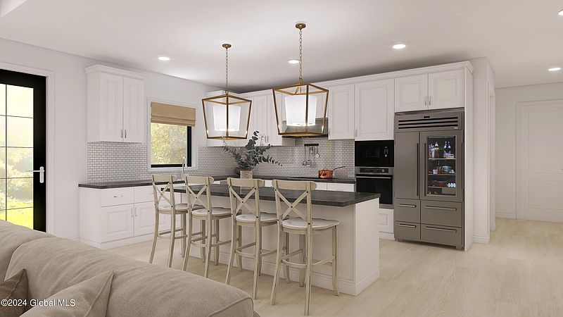 5th image of 28 Farmington Court