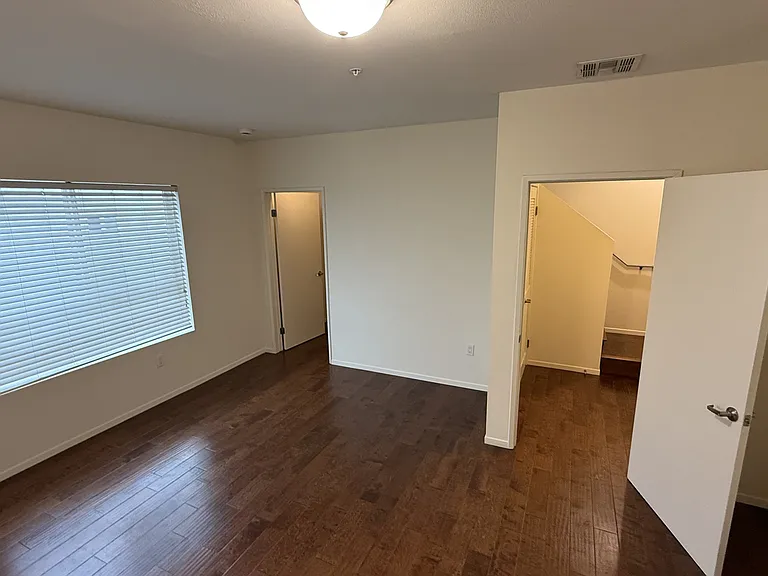 3680 Keystone Ave #11 — Photo 9