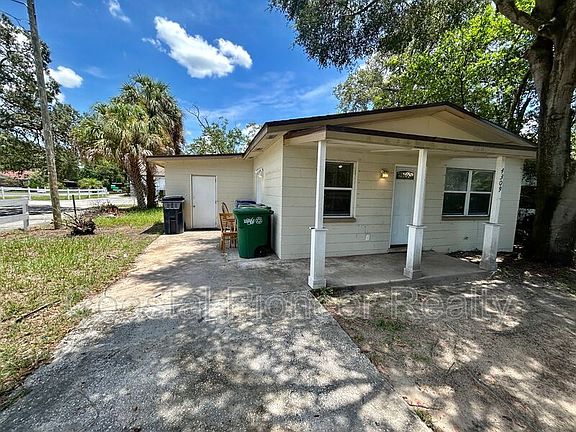 3rd image of 4309 N 37th St