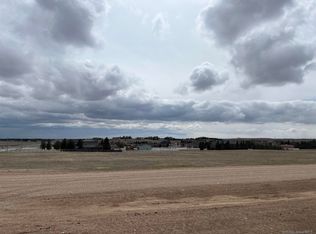 Lauren Rae Ln, Cheyenne, WY 82009