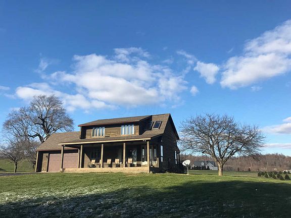 3rd image of 221 Hainsview Dr