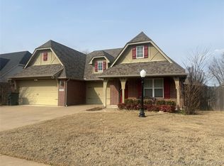 14009 E 101st St N, Owasso, OK 74055