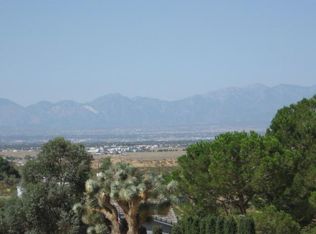 25155 Little Teepee Rd, Apple Valley, CA 92307