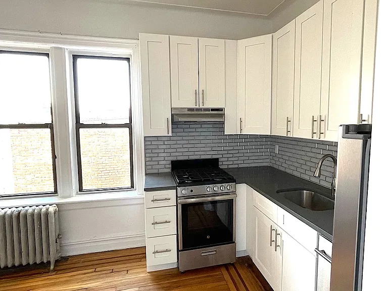 350 7th St #C-2 — Photo 5