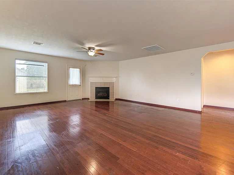 19130 Mission Fort Ln — Photo 14