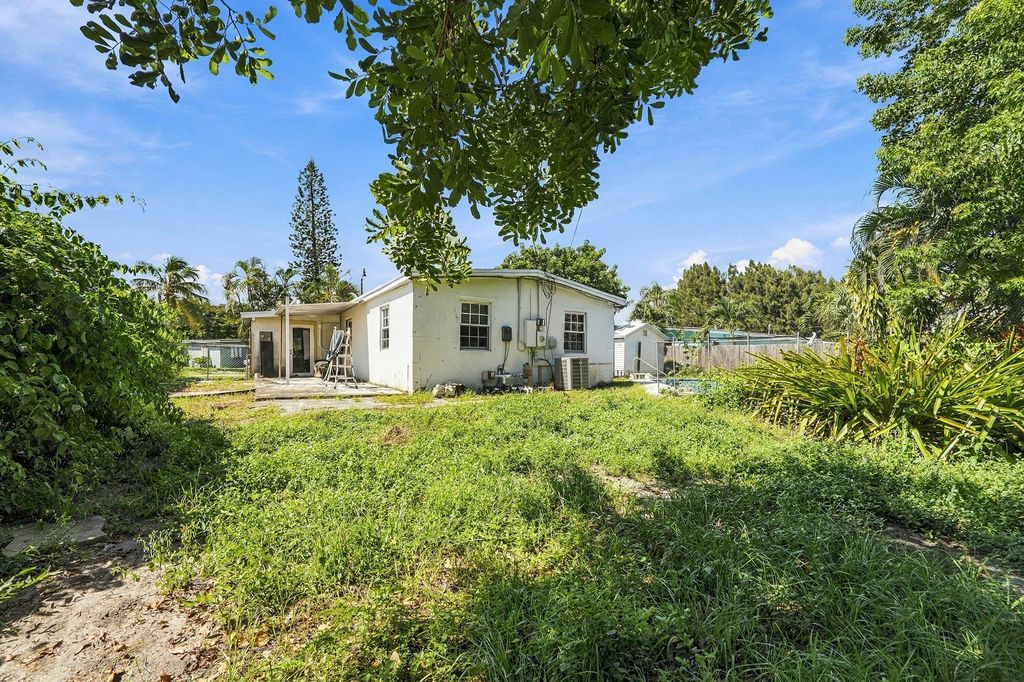 4320 NE 18TH Avenue, photo 9