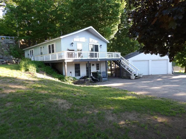 13 Pear Street, Laconia, NH 03246