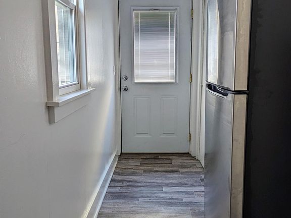 5th image of 5406 Pacific St