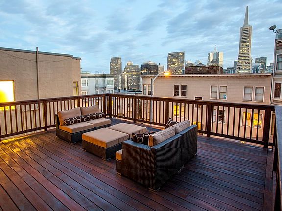 Huge Deck with views