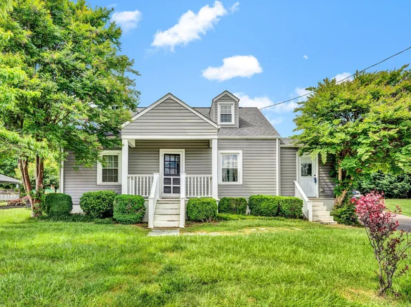 1828 Lawndale Ave, Salem, VA 24153