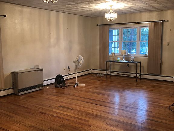 4th image of 1508 Clay Ave #L-21