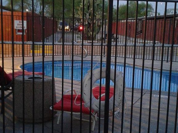 5th image of 2750 N Balboa Ave APT 4104