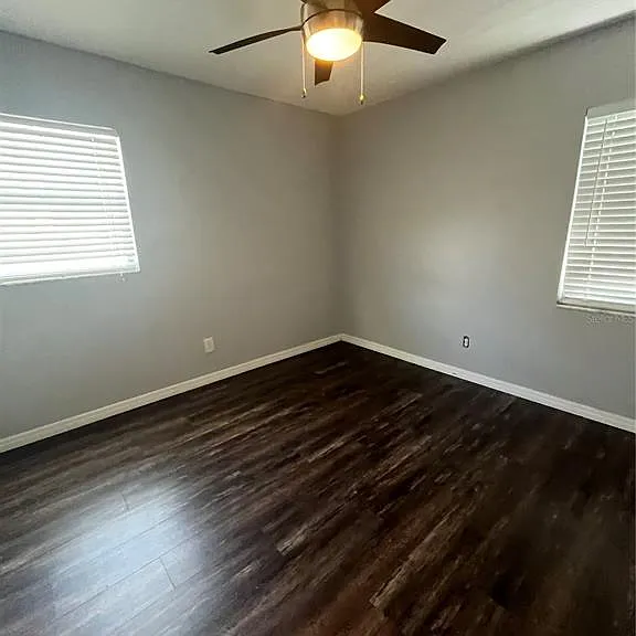 6910 S Trask St — Photo 11
