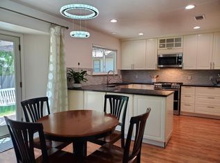 901 Spring Tree St, Round Rock, TX 78681