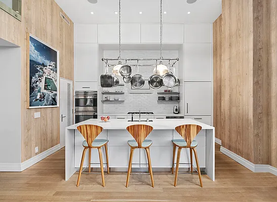 Sold by Compass | media 20