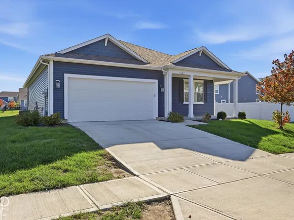 1407 Buttercup Ln, Shelbyville, IN 46176