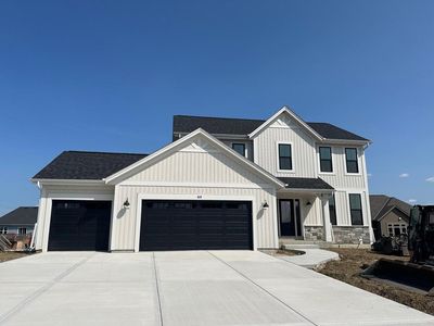 678 Mary WAY, Slinger, WI, 53086