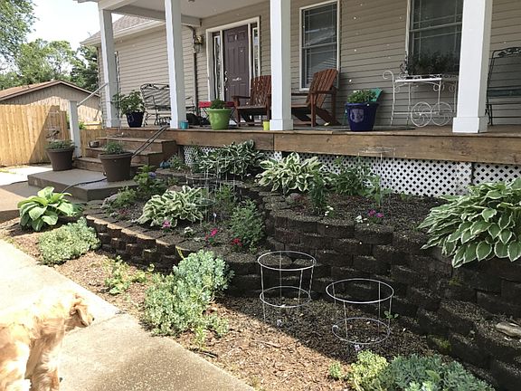 2nd image of 8163 Knight Dr