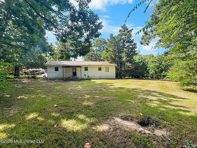 107 Ann Dr — Photo 15