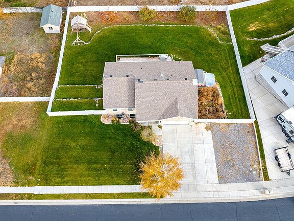 3rd image of 4086 S Lake Mountain Dr