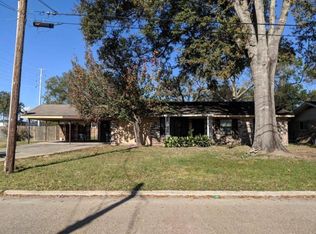 360 Heather St, Lake Charles, LA 70605